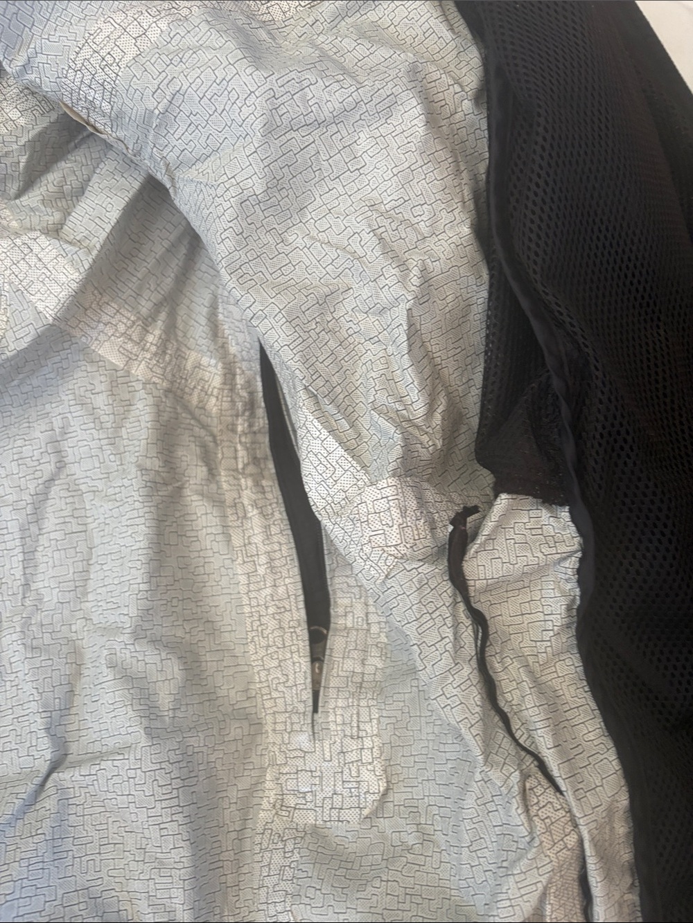 Marmot Black Packable Shell Jacket - Picture 4 of 7